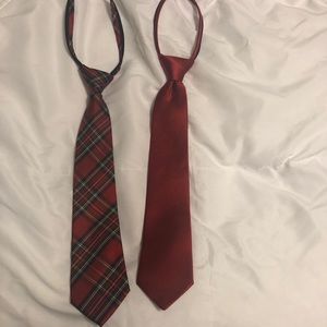 2 New Boys zipper ties!